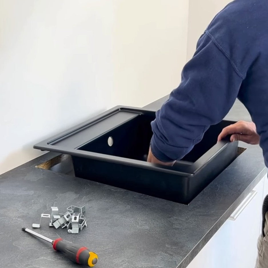 🛠️ Installer un évier de cuisine CAREA : Guide pas‑à‑pas complet