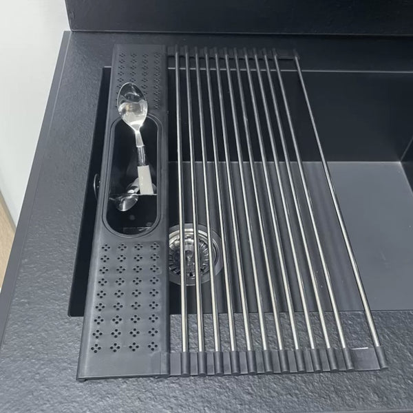 Égouttoir enroulable avec bac à couverts